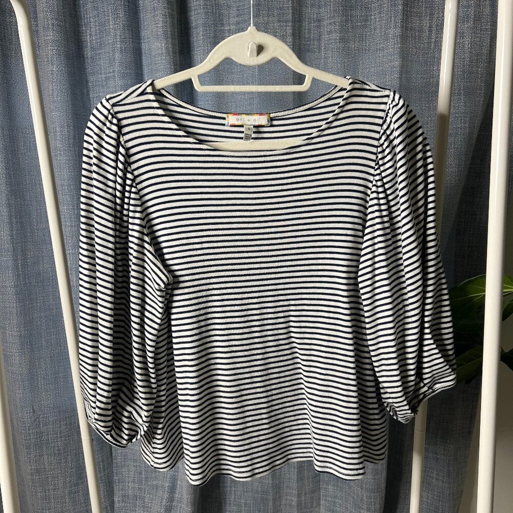 Eri + Ali Small Top – Effortlessly Stylish